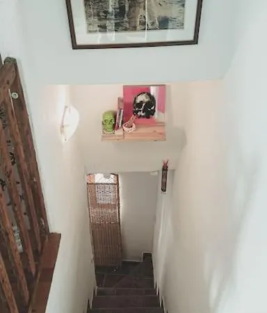 Casa Colorista En El Casco Antiguo Дом отдыха